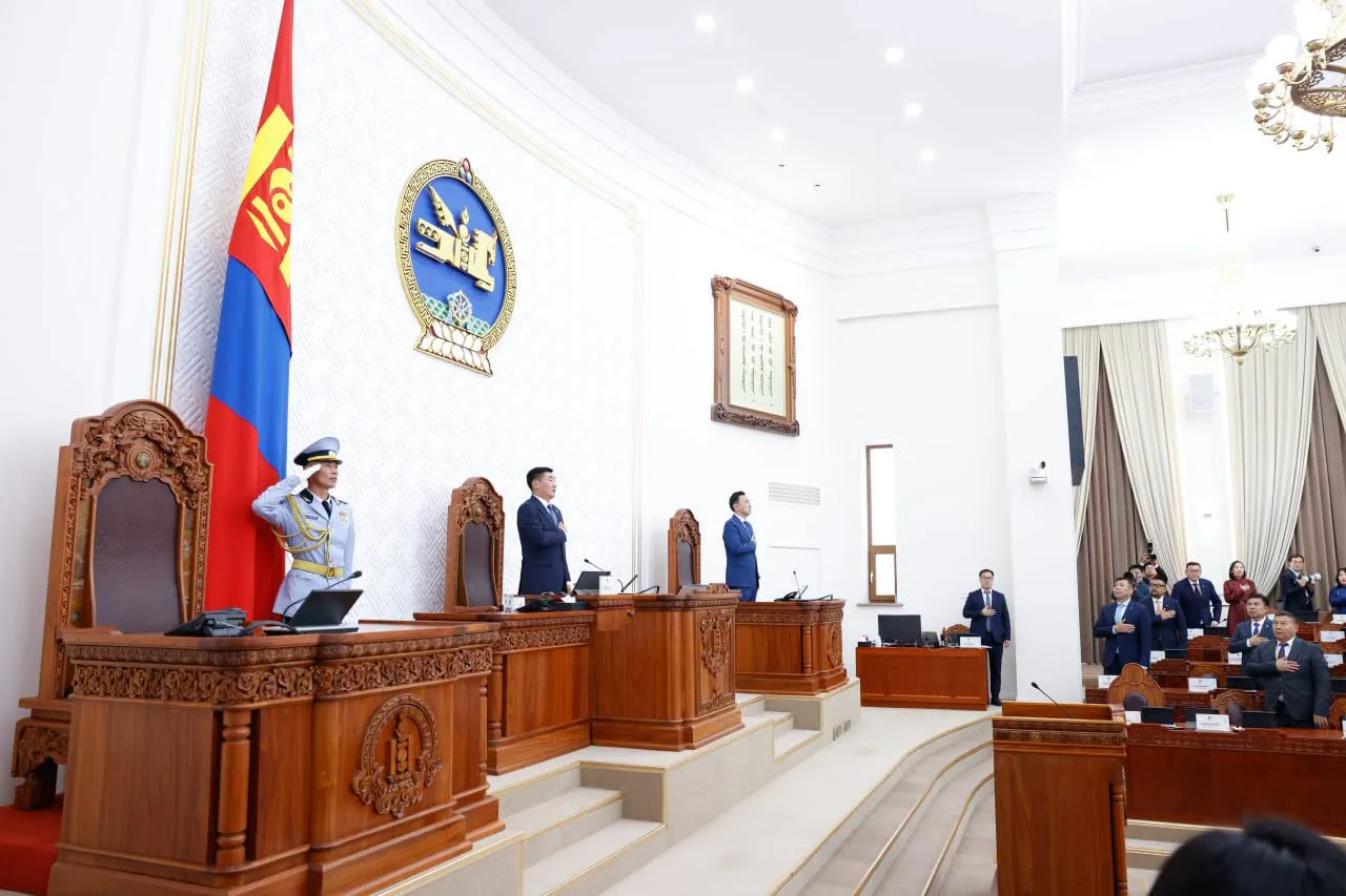 Улсын Их Хурлын ээлжит бус чуулган өнөөдөр эхэллээ