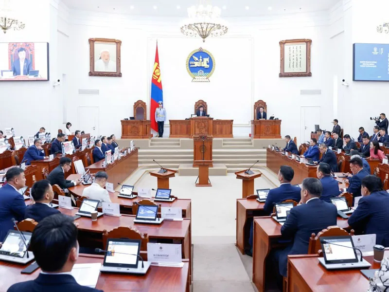 Улсын Их Хурлын 2026 оны намрын ээлжит чуулганыг нээв