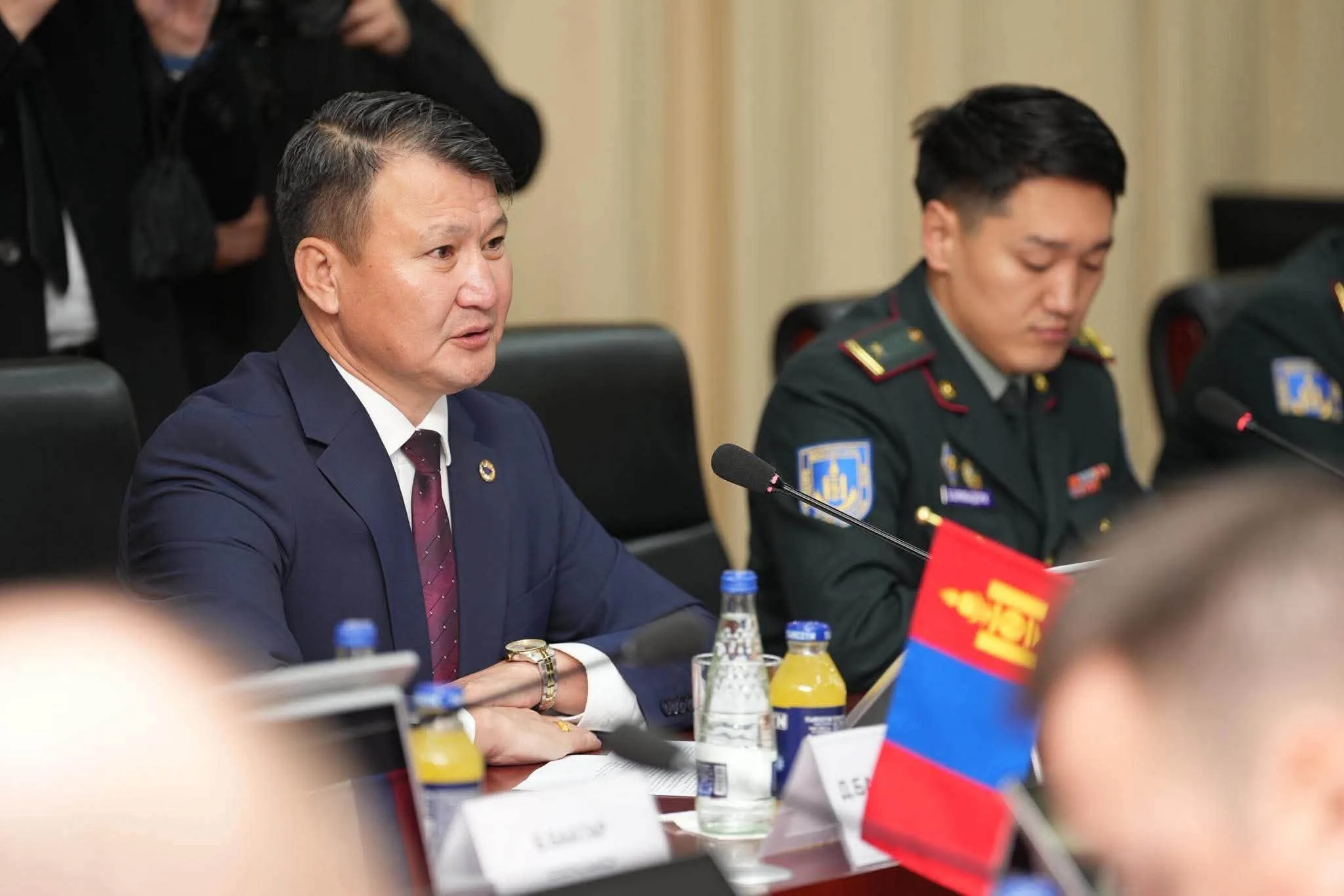 Батлан хамгаалахын дэд сайд Д.Баасандамба ОХУ-ын Батлан хамгаалахын орлогч сайд В.С.Осьмаковтай уулзлаа