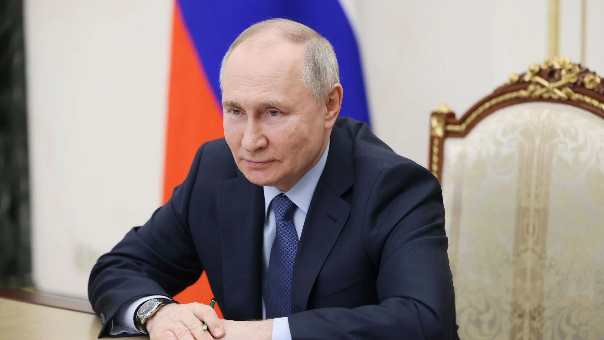 Владимир Путин: Дизель түлш нийлүүлэх хэлэлцээрийн дараа түлшний үнэ дэлхийн зах зээл дээр 5-6 хувь буурсан