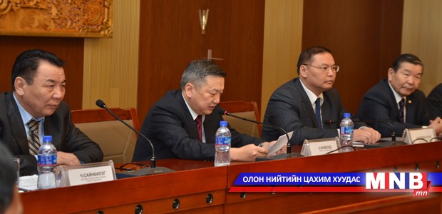 З.Энхболд орон нутгийн удирдлагуудтай уулзлаа