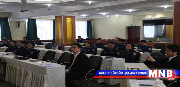 Онцгой байдлын ажилчид сургалтад хамрагдлаа