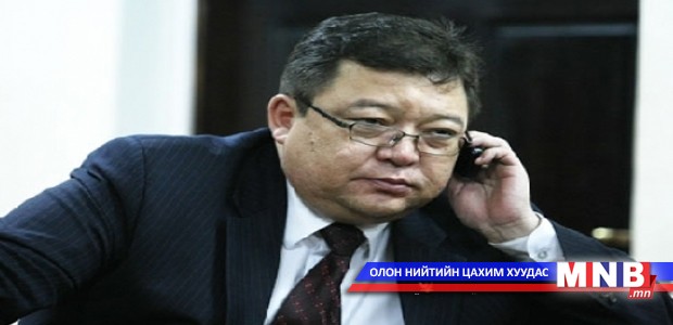 С.Эрдэнэ сайд “11 11 төв”-д ажиллаж байна