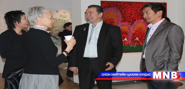 “Үлэмжийн чанар” үзэсгэлэн үргэлжлэн дэлгэгдэж байна