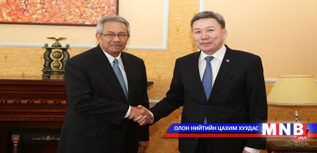 Литви улстай хамтарч ажиллана