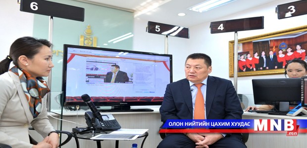 Ц.Баярсайхан сайд “11 11 төв”-д ажиллалаа
