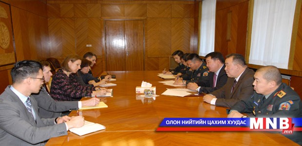Батлан хамгаалах салбарт АНУ-тай хамтарна