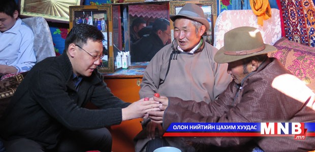 УИХ-ын гишүүн Ж.Эрдэнэбат тойрогтоо ажиллалаа