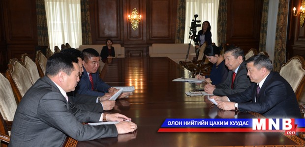 З.Энхболд хөдөлмөрийн хууль тогтоомжийн талаар уулзалт хийлээ