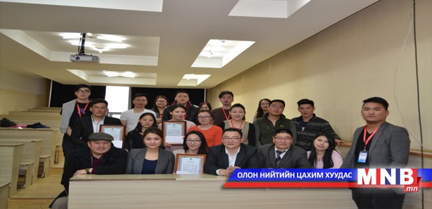Шилдэг зохиолын эзэд шалгарлаа