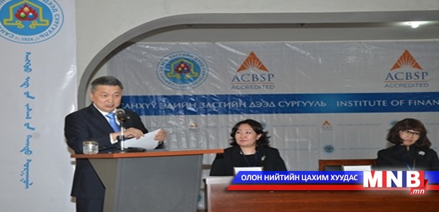 З.Энхболд оюутнуудтай уулзлаа