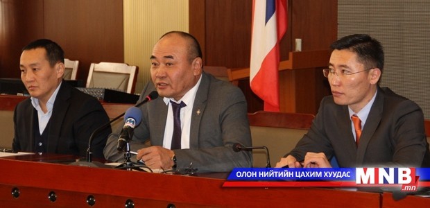 Ж.Эрдэнэбат МАН-ыг буруутгалаа