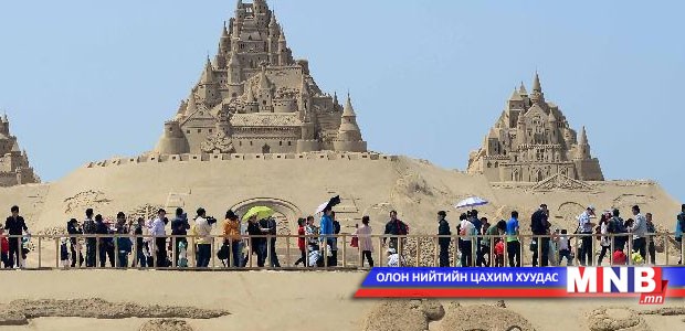 Элсэн баримлын фестиваль нээгджээ