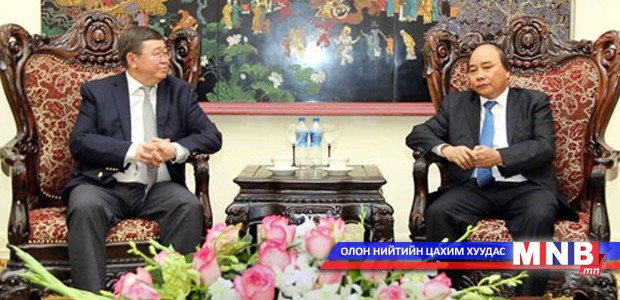 Deputy minister D.Gankhuyag working in Vietnam