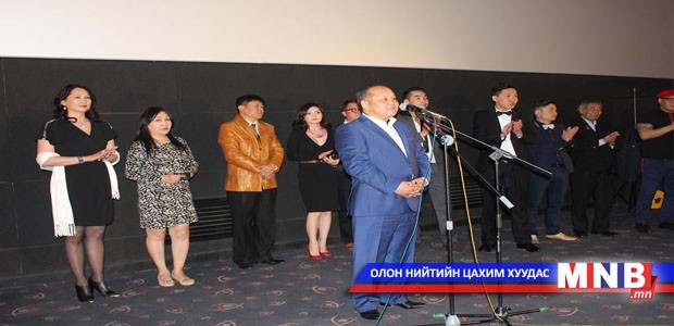 С.Ариунбямба найрлахыг илүүд үзжээ