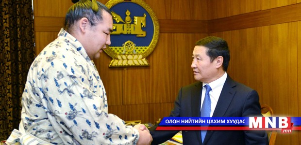Ерөнхий сайд их аварга М.Анандыг хүлээн авч уулзлаа