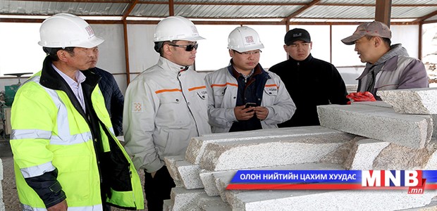 Зарим үйлдвэрийн бүтээгдэхүүнтэй танилцав