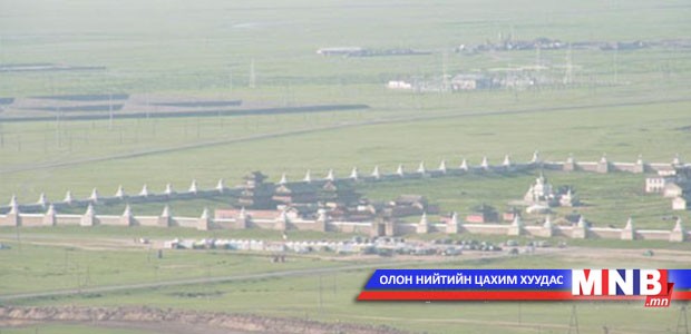 Хархорины музейгээс алтан бурхан алдагджээ