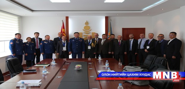 Израйль улсын төлөөлөгчидтэй уулзжээ
