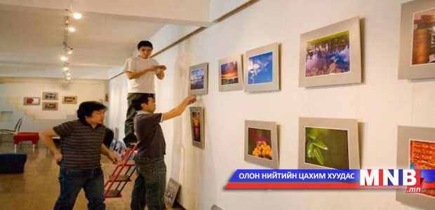 Төгсөгч оюутнууд үзэсгэлэн гаргана