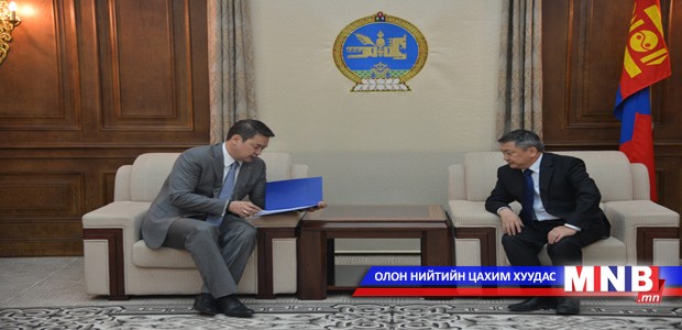 Ш.Түвдэндоржийг ҮХАА-н сайдад томилох саналыг өргөн барилаа