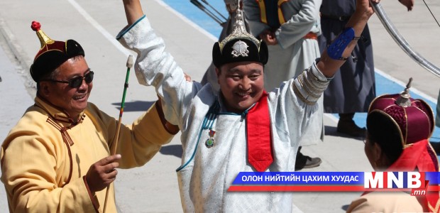 Л.Отгонбаяр дахин тэргүүлж, гоц мэргэн боллоо