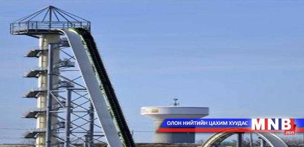 Дэлхийн хамгийн өндөр усан гулгуурыг барьжээ