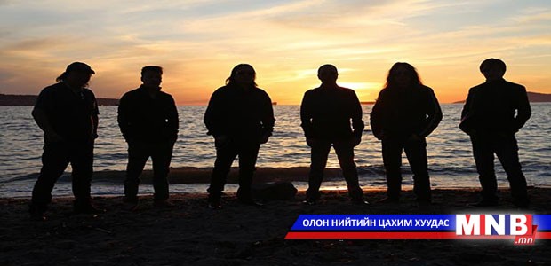 Азтай үзэгч “Black box”-той болно