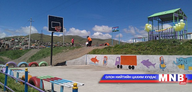 Иргэд амьдрах орчноо өөрсдөө тохижуулж байна