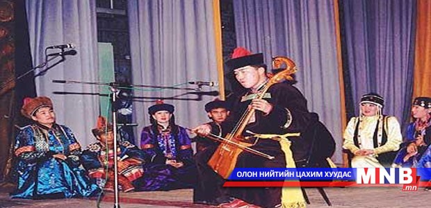 Шилдэг хөөмийчинг таван сая төгрөгөөр шагнана