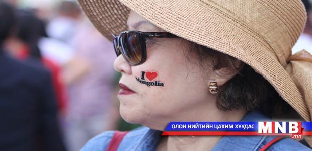 Төв цэнгэлдэх /фото/