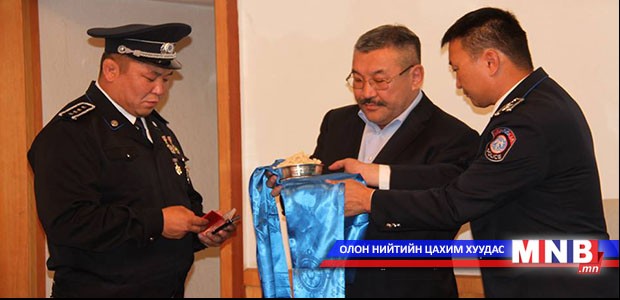 Ш.Жаргалсайханд хүндэтгэл үзүүллээ