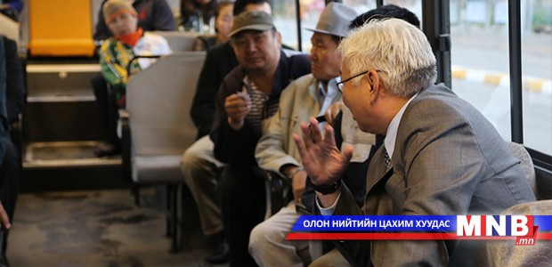 Хотын дарга нийтийн тээврийг сонгож үйлчлүүлэхийг уриалав