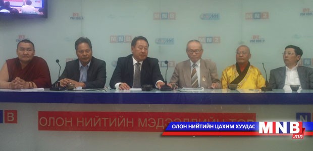 Егүзэр хутагт энэ сард Монголд заларна