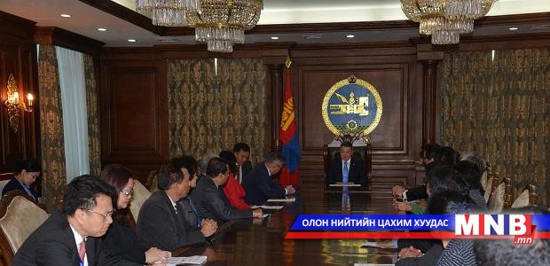 Азийн худалдааг дэмжих форумын тэргүүнүүдийн ээлжит хуралдааны төлөөлөгчдийг хүлээн авч уулзав