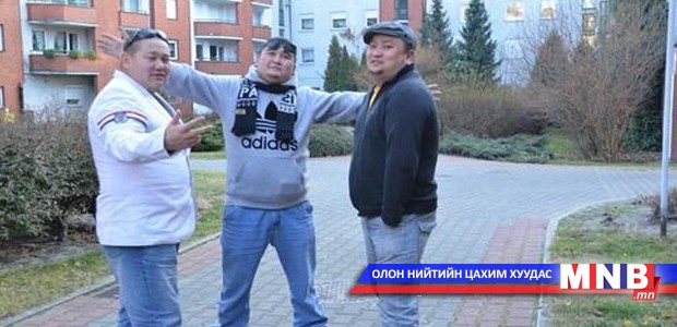 “Гурван бүдүүн” Сөүлд тоглолтоо хийнэ