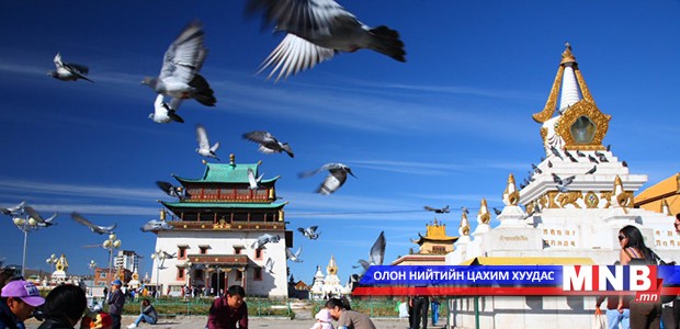 Гандантэгчинлэн хийдэд ариутгал, халдваргүйжүүлэлт хийлээ