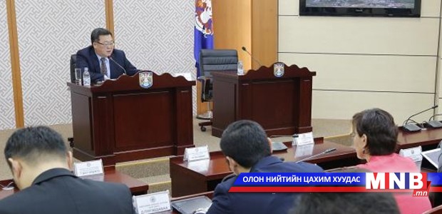 Дүүргүүдэд хугацаа алдалгүй шийдвэрлэх шаардлагатай асуудлыг хэлэлцлээ