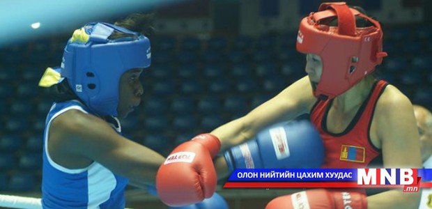 Эмэгтэй боксчид Чэжүгийн ДАШТ-д тулалдаж байна