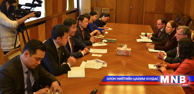 АНУ-аас Монгол Улсад Суугаа Онц бөгөөд бүрэн Эрхт Элчин сайд Пайпер Кэмбэлл тэргүүтэй төлөөлөгчдийг хүлээн авч уулзав