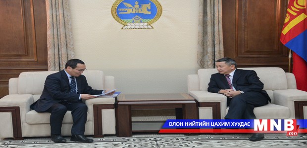 “Согтуурч, мансуурч донтох эмгэгтэй хүнийг албадан эмчлэх тухай хууль”-ийг шинэчилнэ