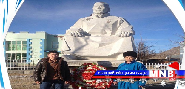 Р.Минжүүр агсанд дурсгалын хөшөө босголоо