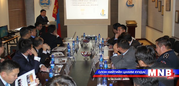 Хууль зүйн яамны харьяа агентлагийн удирдлагууд тус газрын үйл ажиллагаатай танилцлаа
