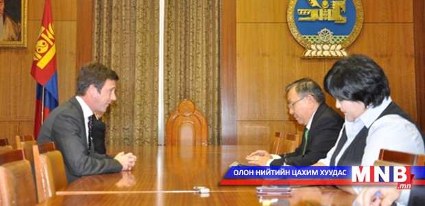 Chief of Staff P.Tsagaan Meets the Founder of the Oxford Business Group