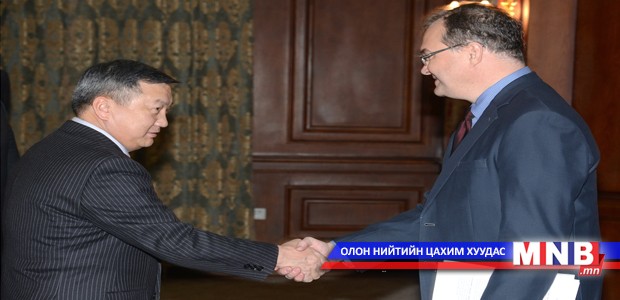 Дэлхийн банкны Монгол дахь суурин төлөөлөгч Жим Андерсоныг хүлээн авч уулзав