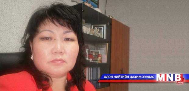 Хотын захирагчаа! Ц.Энхцэнгэл, Ц.Отгонбагана гэх хоёр эрхэм таны гараар могой бариулах гэж байна