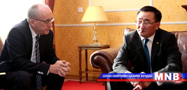 Minister of Foreign Affairs L.Purevsuren meets French Ambassador