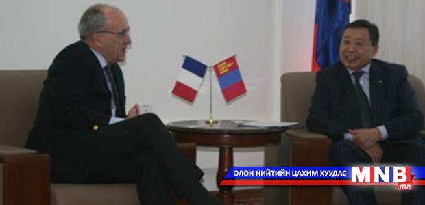 Францын элчин сайдыг хүлээн авч уулзав