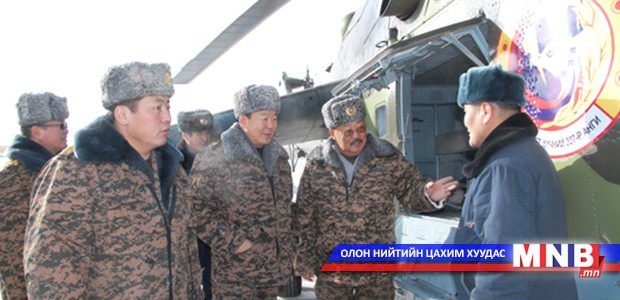 Ц.Цолмон сайд Налайх дүүрэг дэх цэргийн ангиудад ажиллав