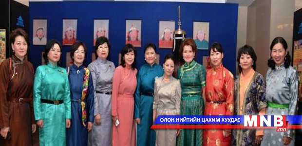 Эмэгтэй гишүүд Ерөнхий сайдад шаардлага хүргүүлэв